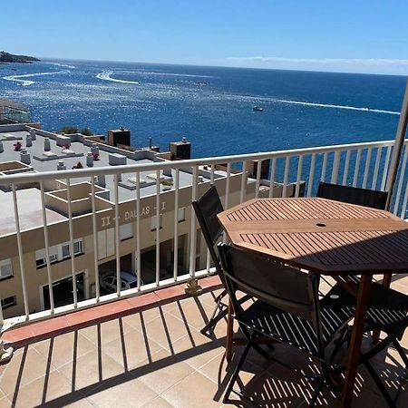 Apartamento Tres Habitaciones Con Vistas Al Mar En Rosas Exteriör bild