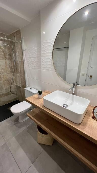 Apartamento Tres Habitaciones Con Vistas Al Mar En Rosas Exteriör bild