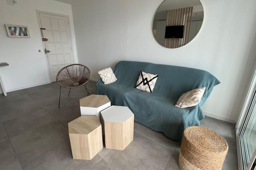 Apartamento Tres Habitaciones Con Vistas Al Mar En Rosas Exteriör bild